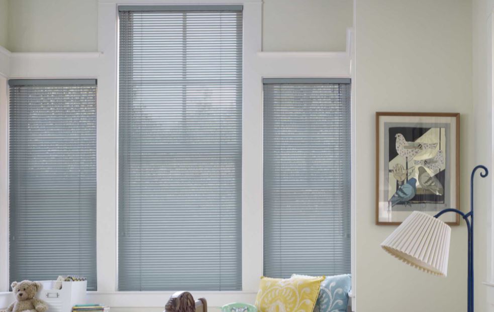 Why You Should Replace Window Blinds Instead of Repairing Them